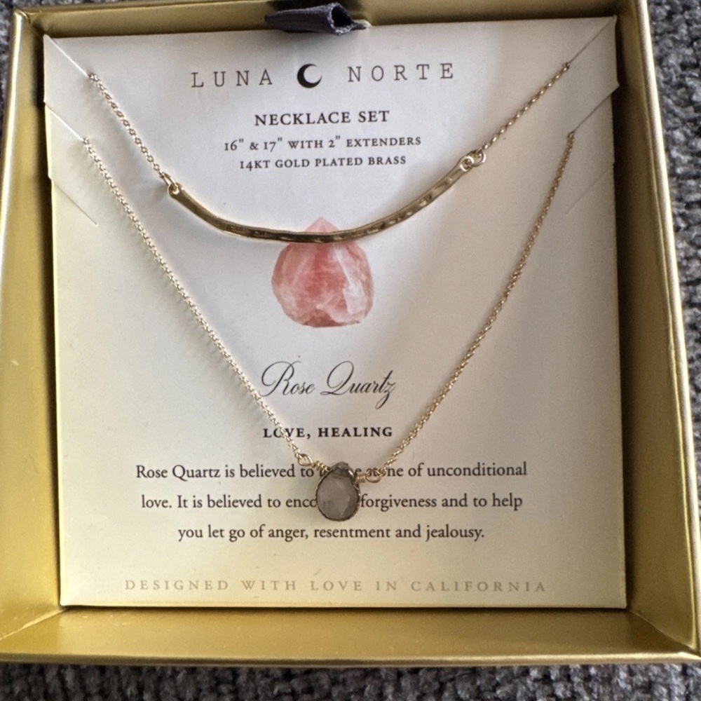 Luna Norte Gold and Rose Quartz Necklace Set